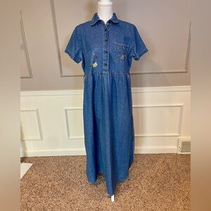 Vintage 90s denim jean maxi dress Large book lover reading embroidered teacher